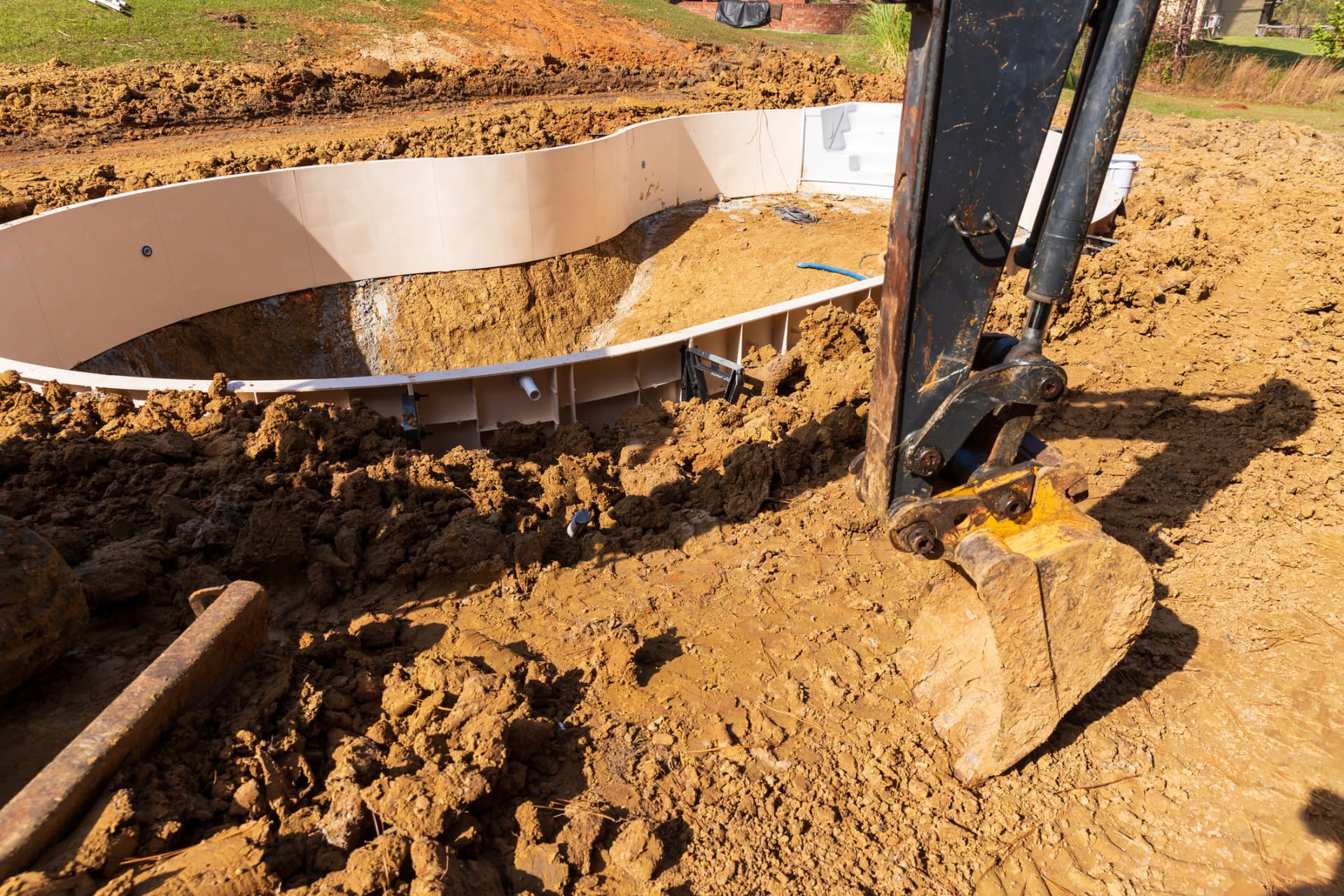 Swimming pool excavation and shell install in Coconut Grove, FL